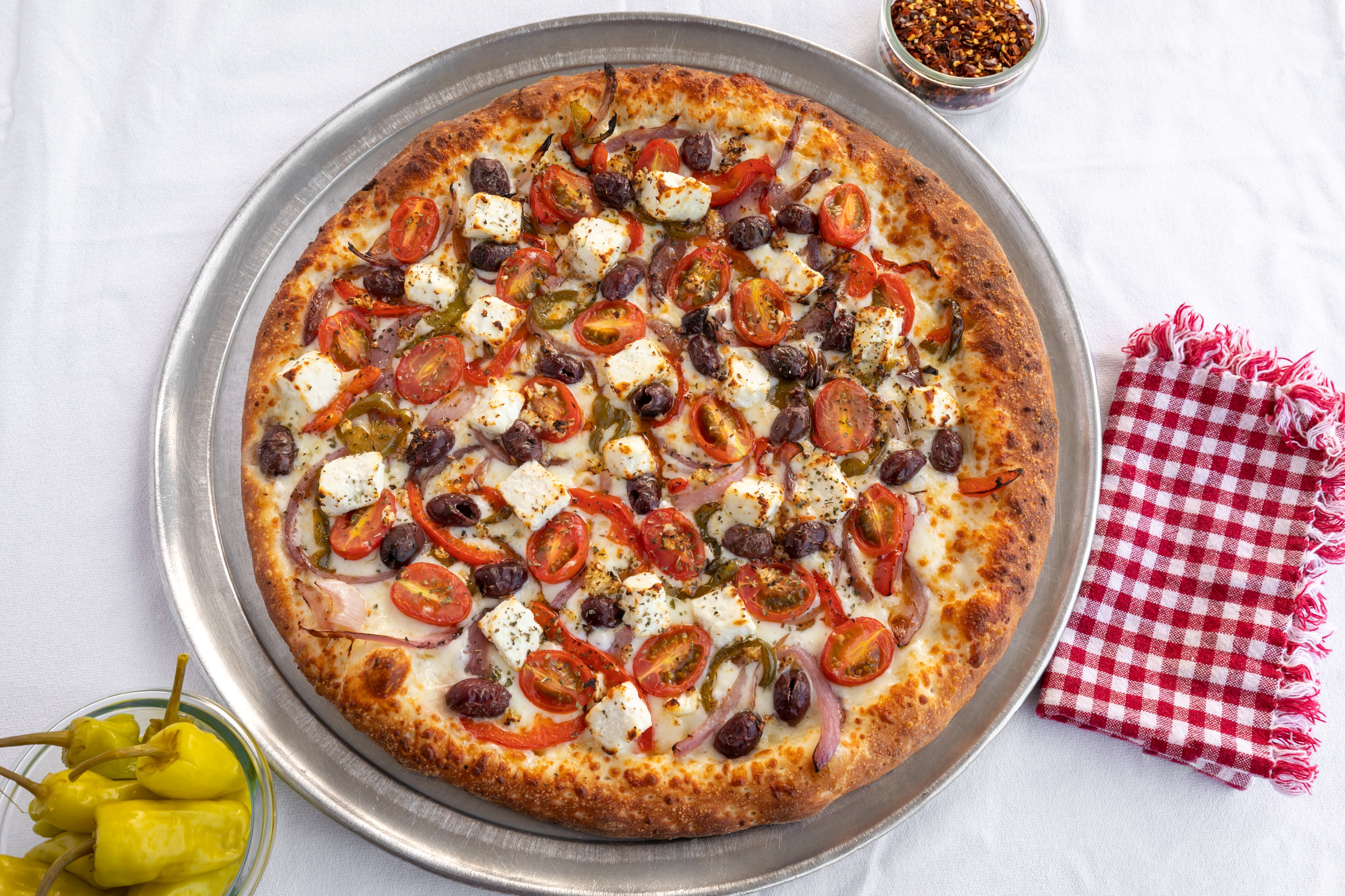 Klage Genoplive farve Valentino's Pizza Menu: Pizza Delivery Long Beach, CA - Order | Slice