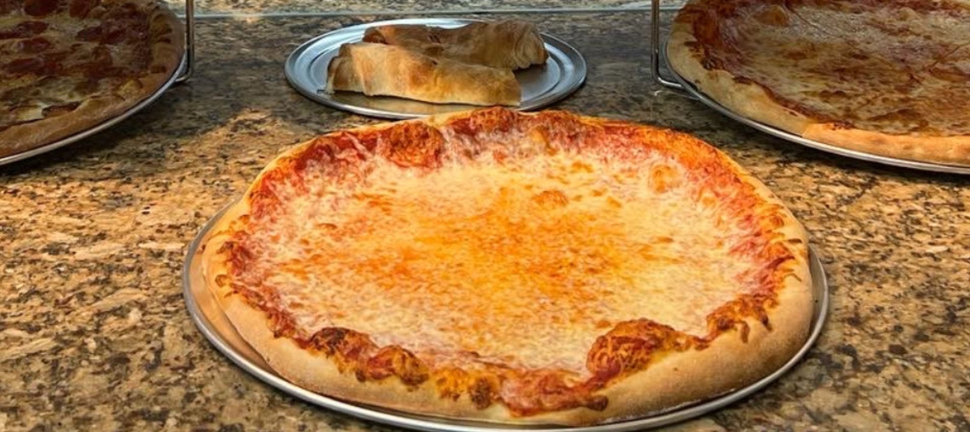 Pie's On Pizzeria & Grill hero