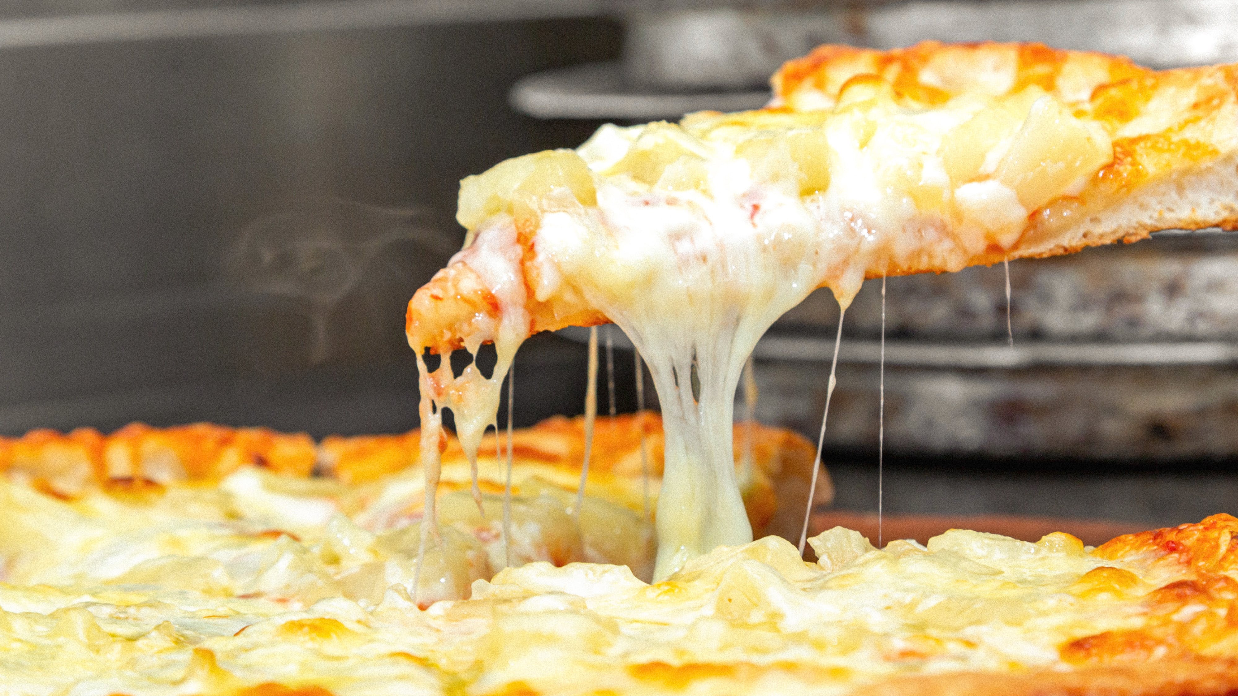Riverfront Pizza hero