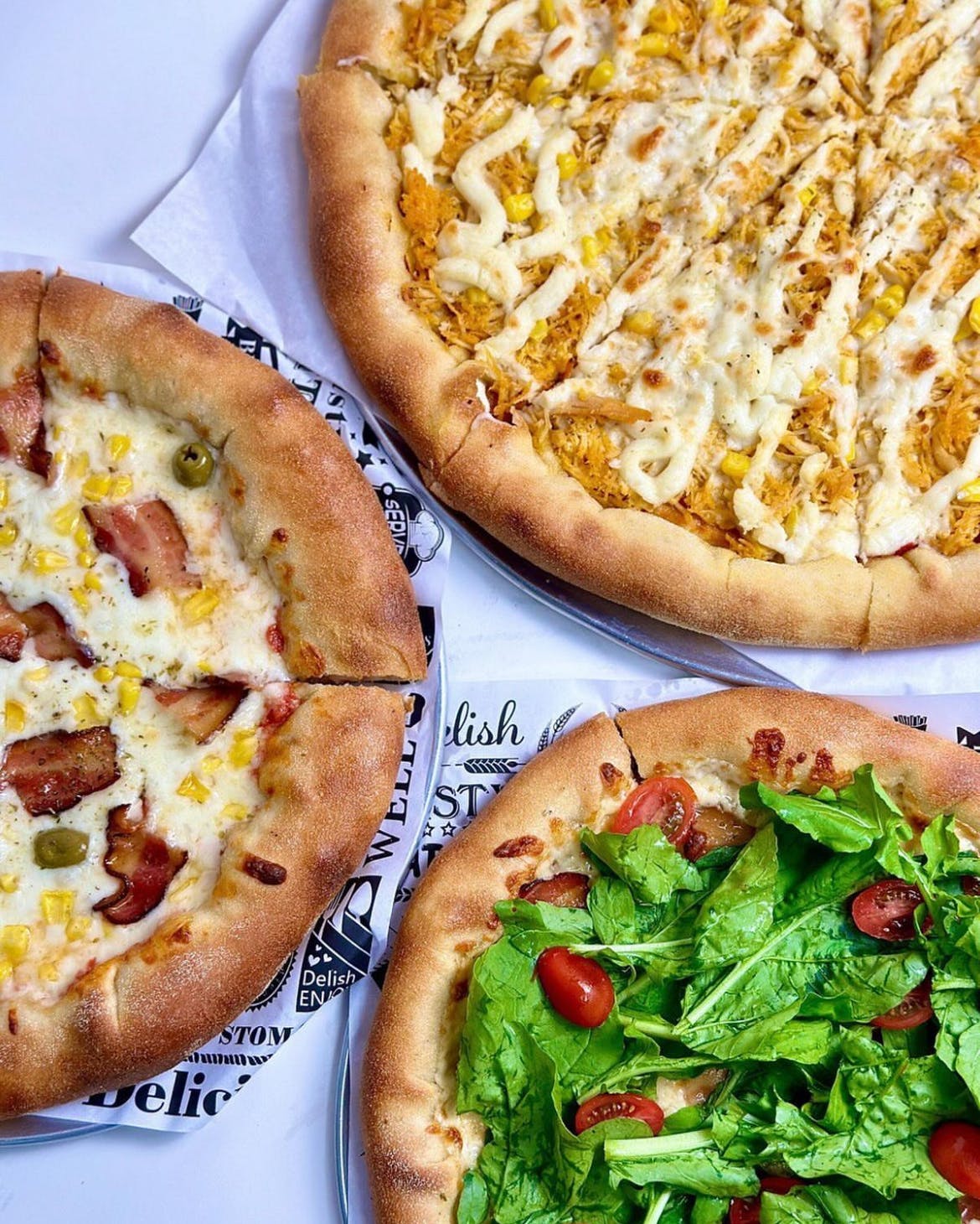 Bella Pizzaria hero