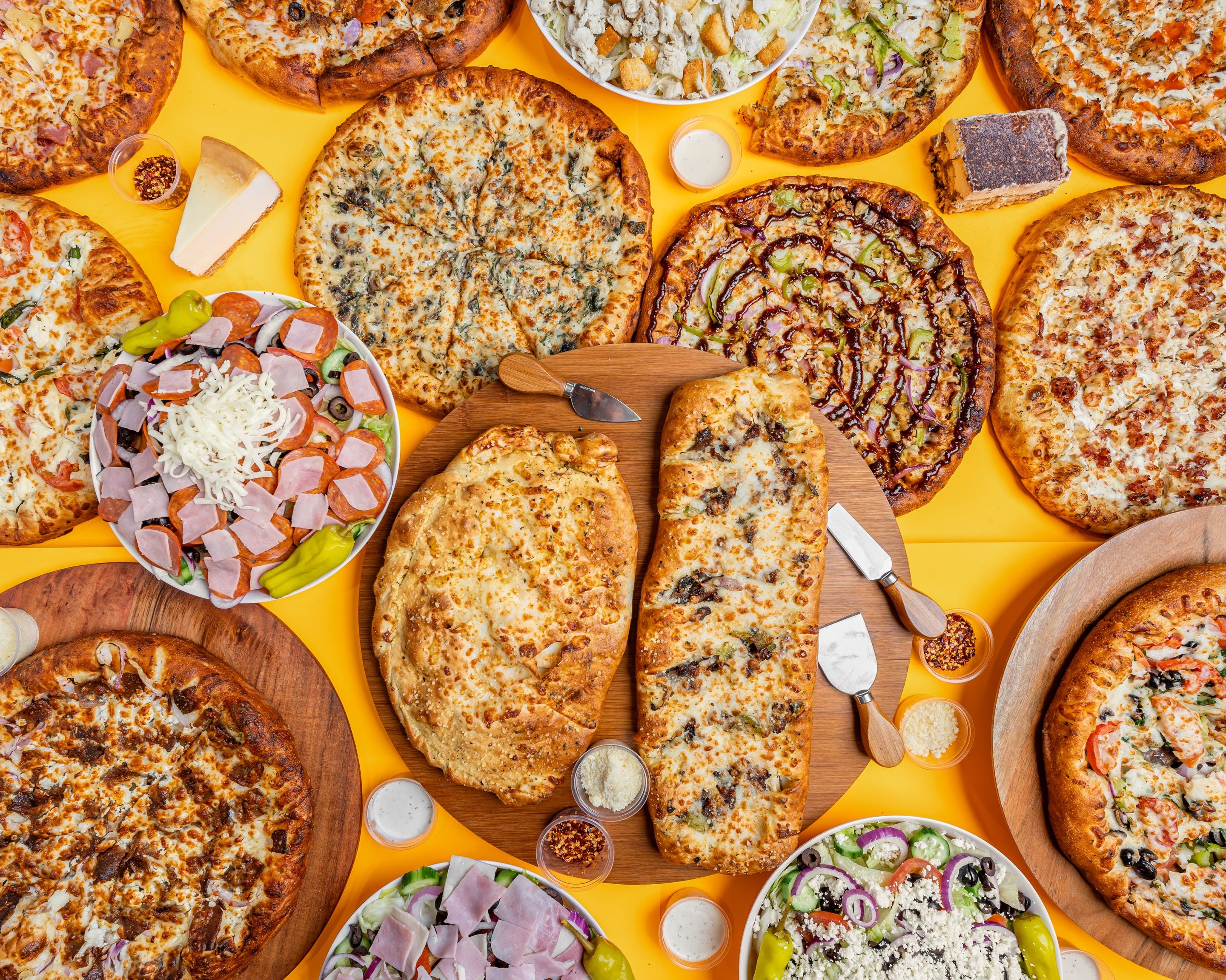 The Sizzling Pizza hero