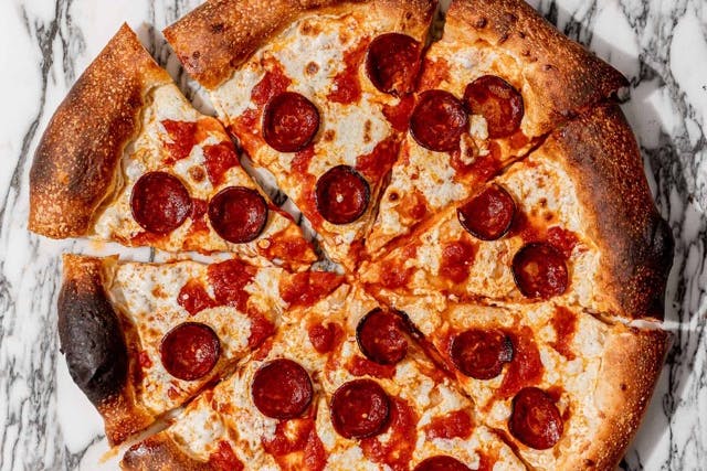 Zizza Pizza and Grill hero