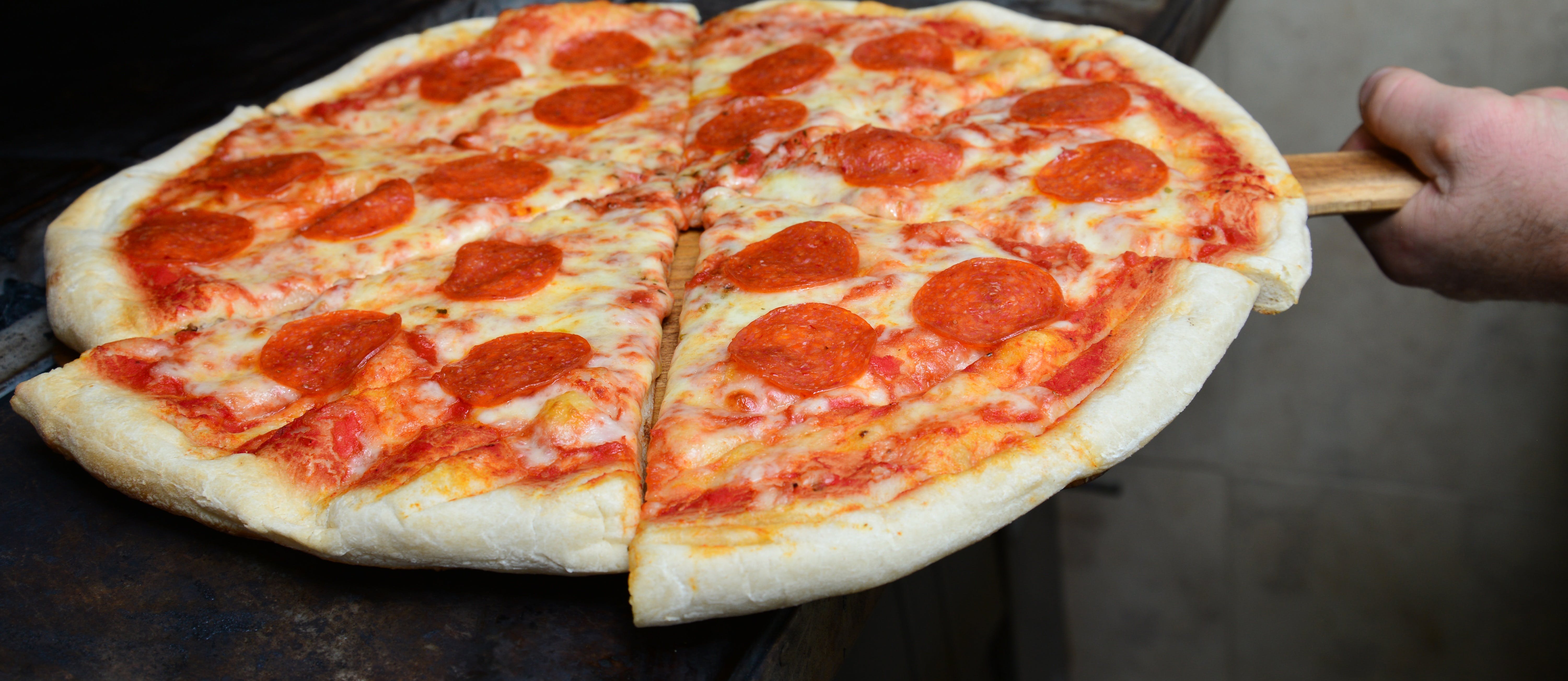 DOM & Vinnie's Pizzeria hero