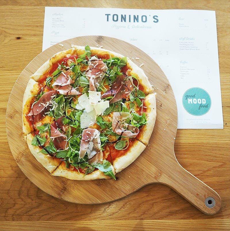 Tonino's Pizza hero