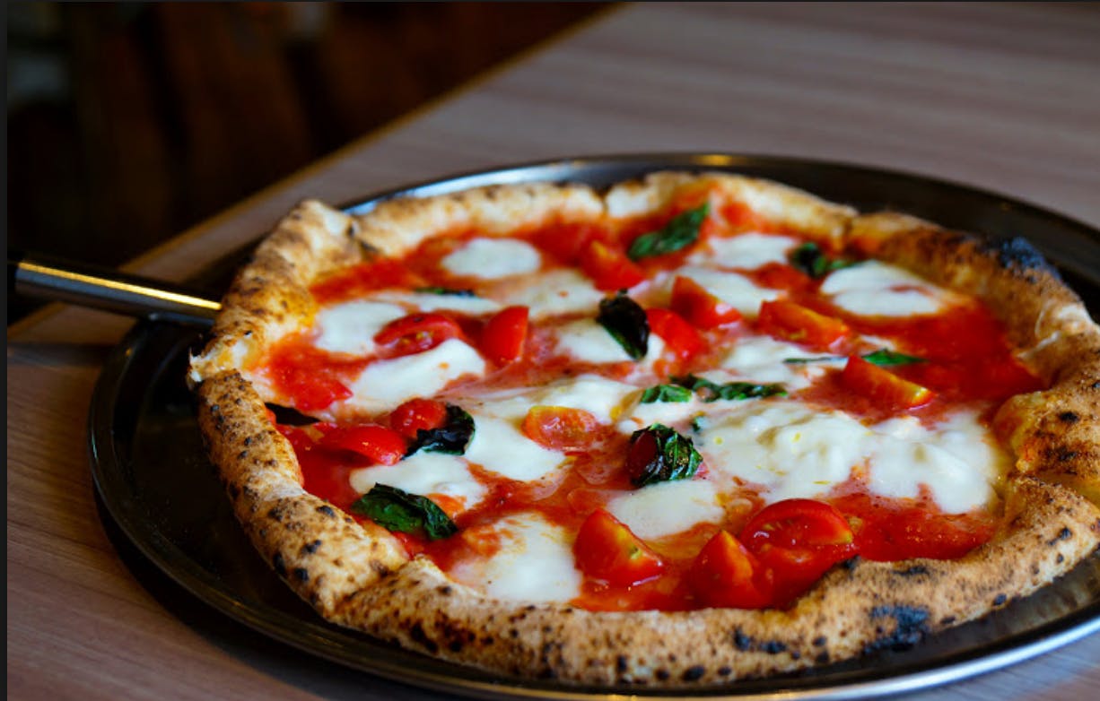1000 Degrees Neapolitan Pizzeria hero