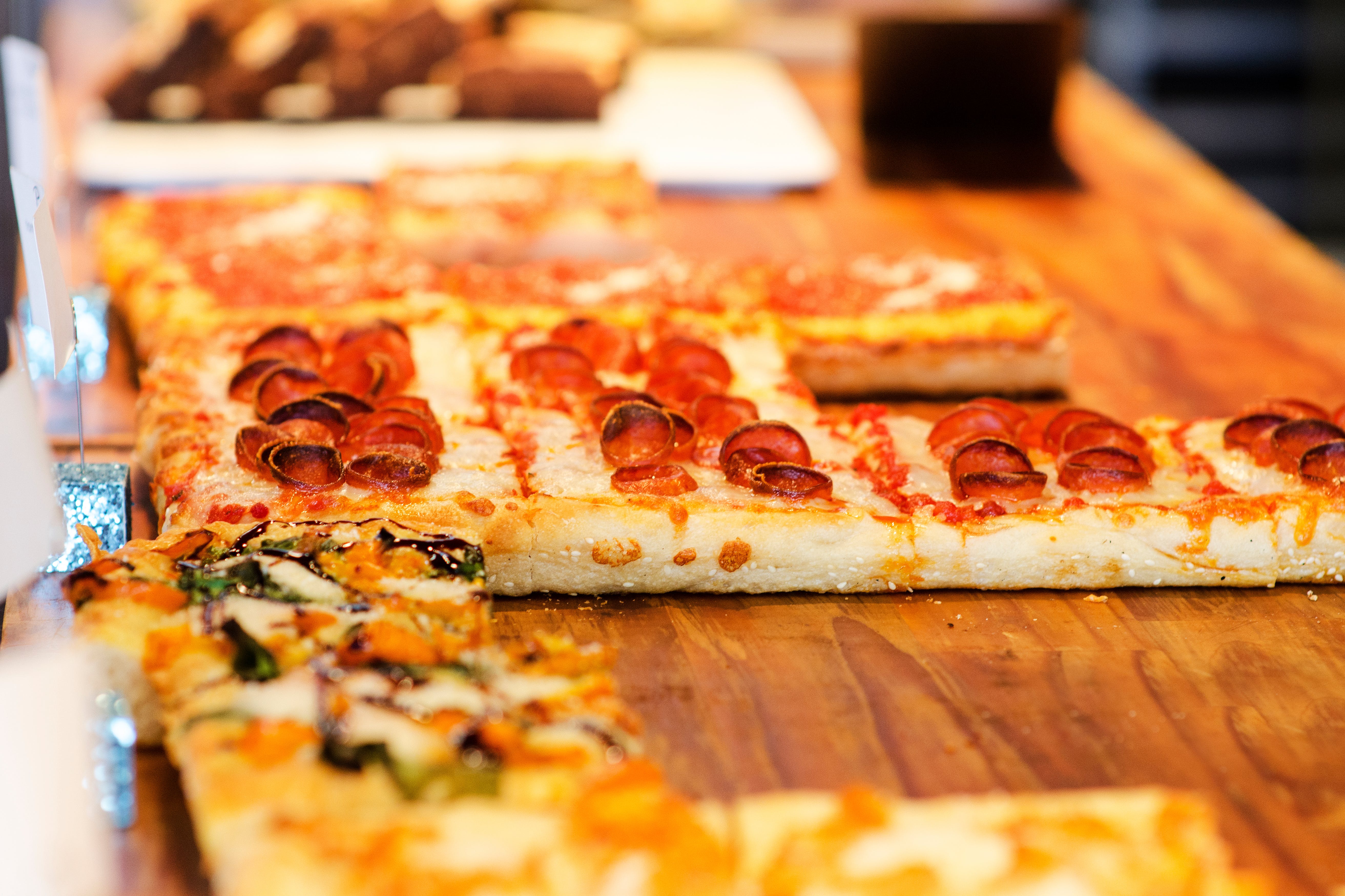 Rize Pizza Menu Broomall, PA Order Delivery Slice