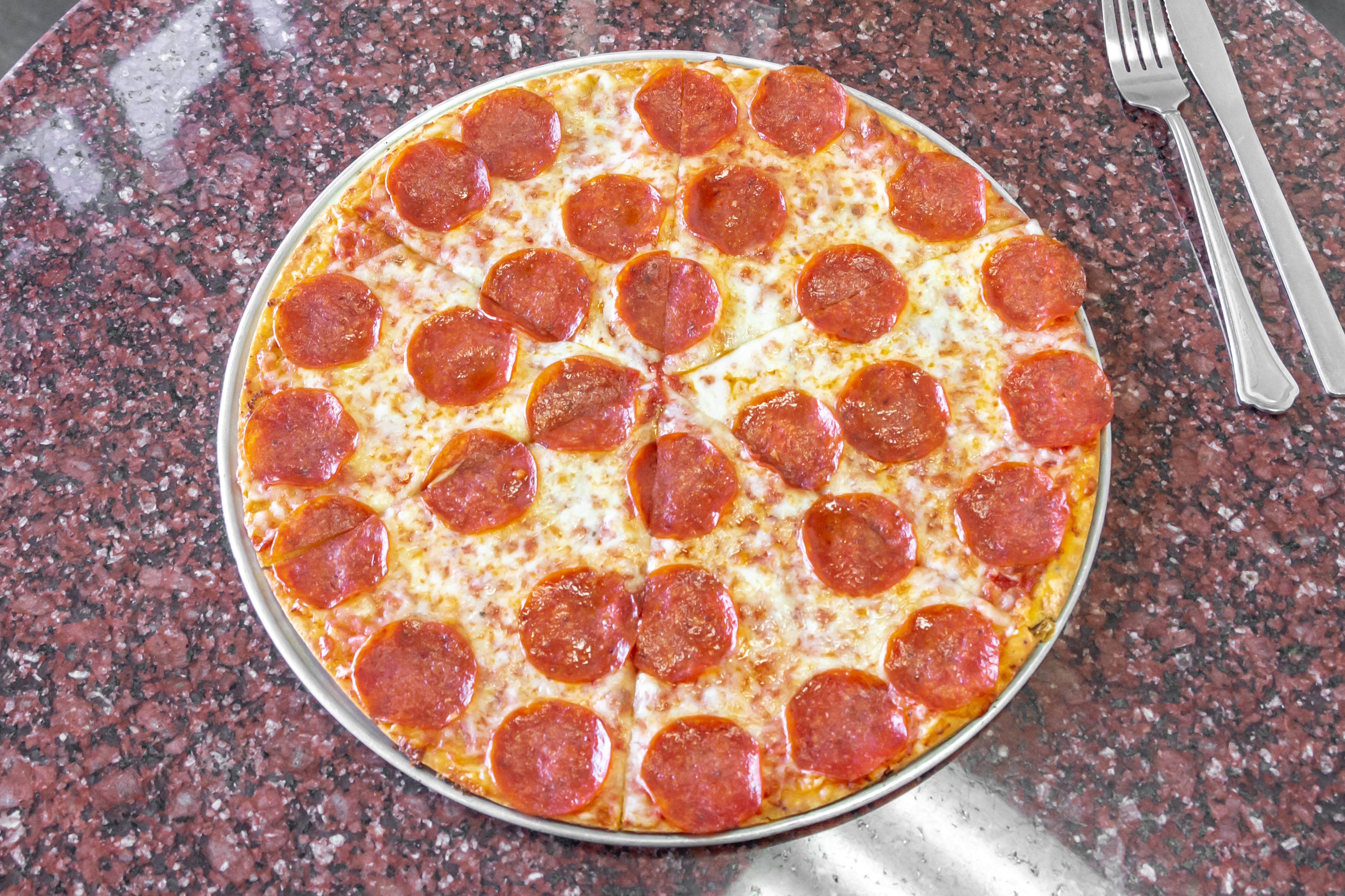Frankie's Pizza hero