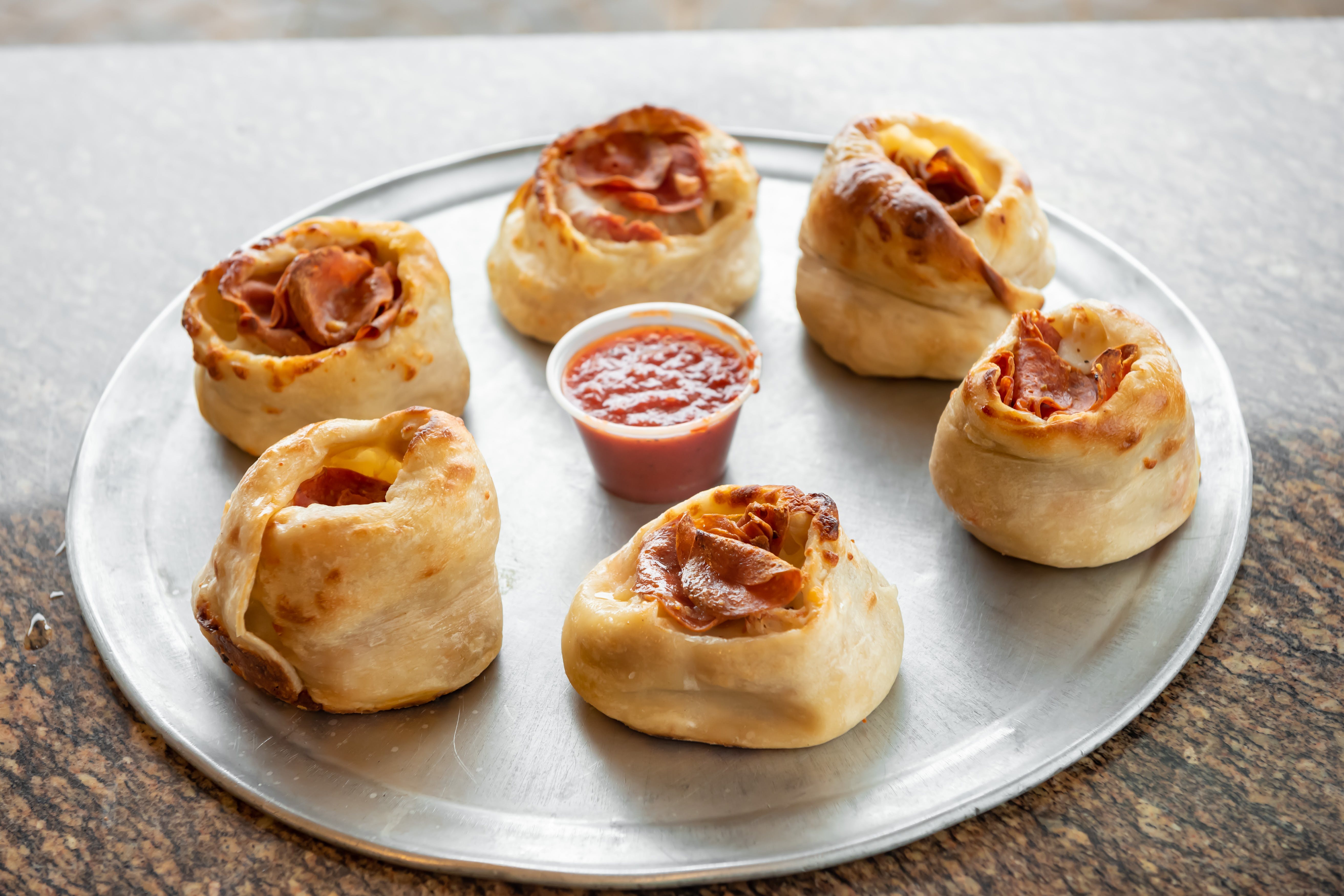 valentino s new york style pizzeria alexandria menu hours order delivery