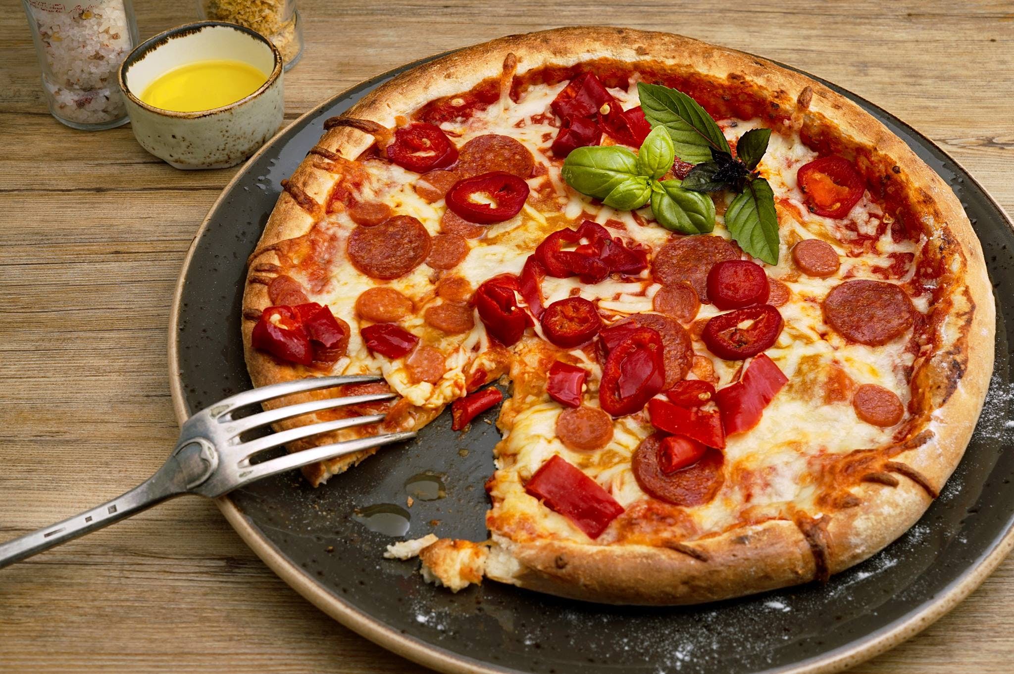 Pizza Famiglia Tampa FL 1402 E Fletcher Ave Hours Menu Order
