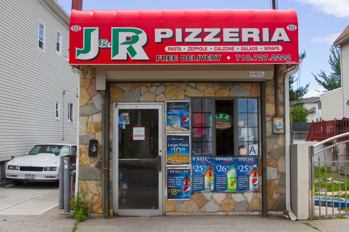 J R Pizza Ii Staten Island Menu Hours Order Delivery 10 Off