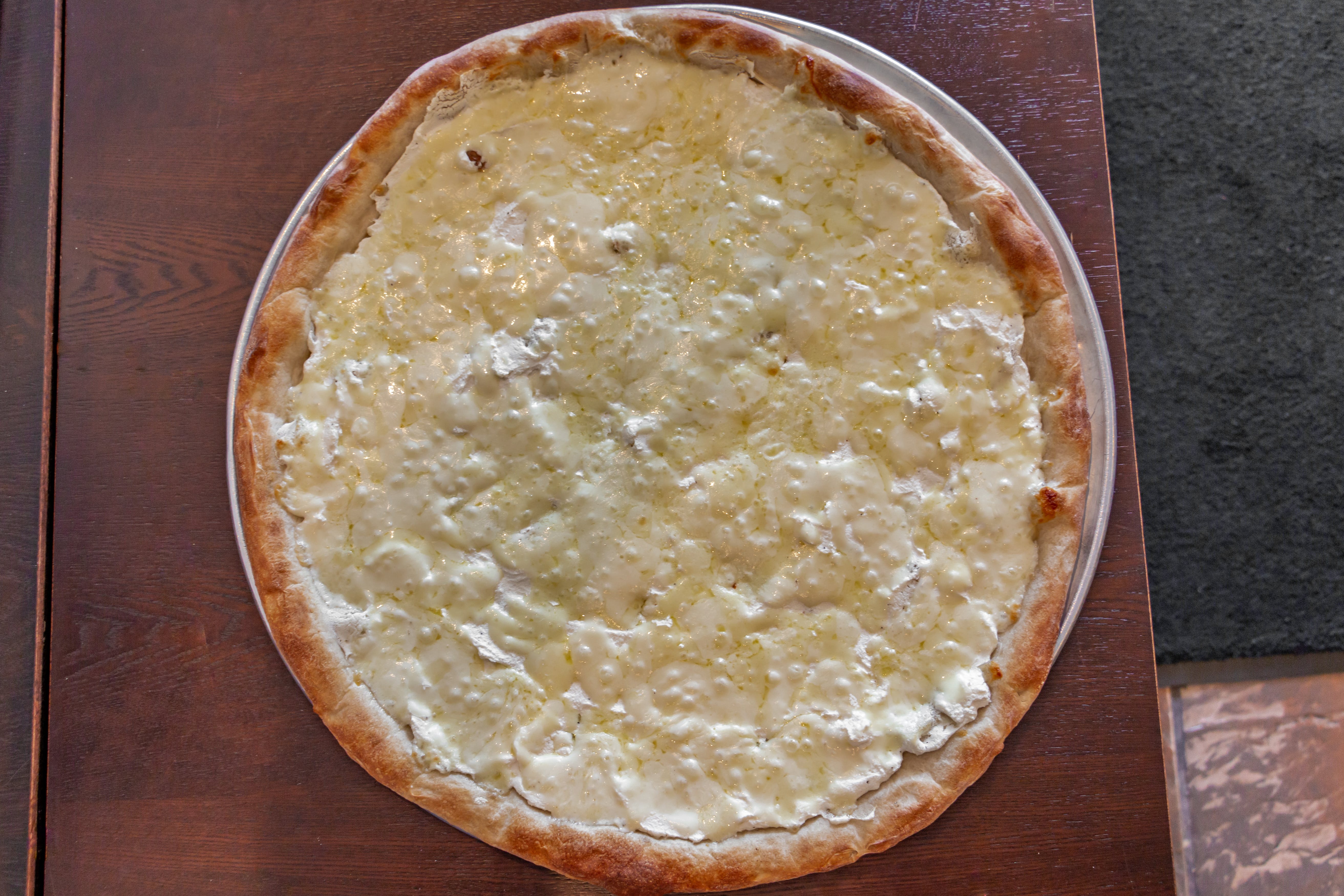 Vincenzo's Pizzeria & Restaurant hero