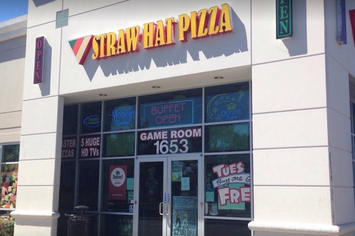 Straw Hat Pizza's restaurant story