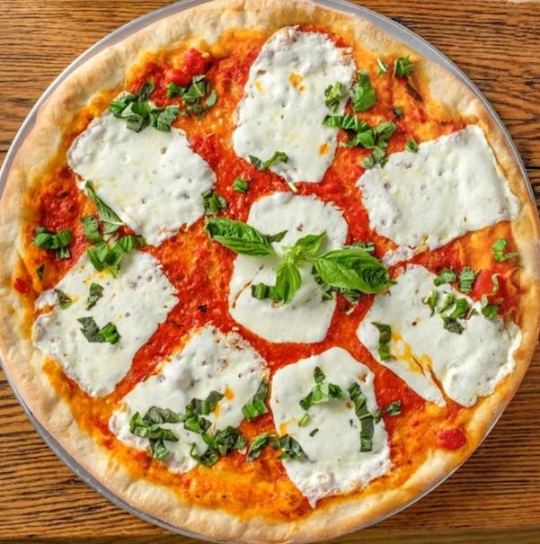 Delicias Sobre Ruedas Restaurant & Pizzeria hero