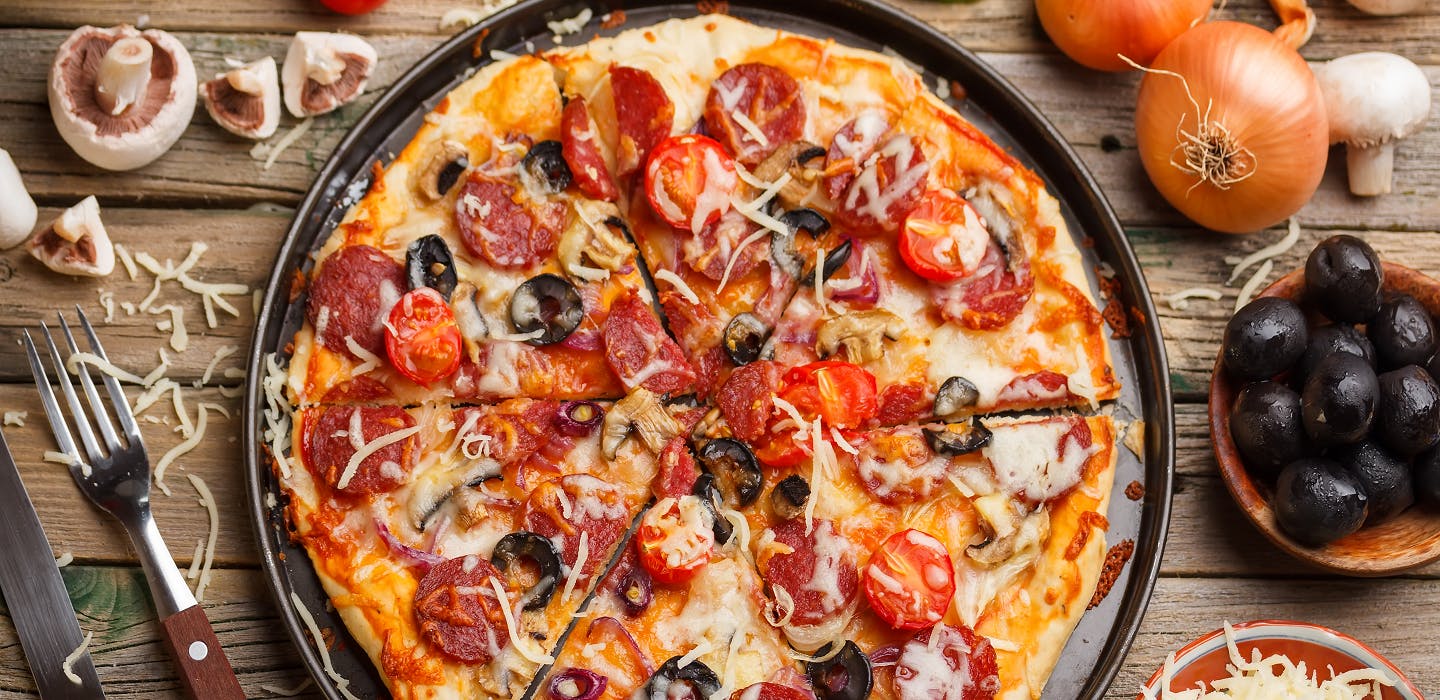 Lisa's Family Pizzeria - Dracut - Menu & Hours - Order Delivery (5% off)