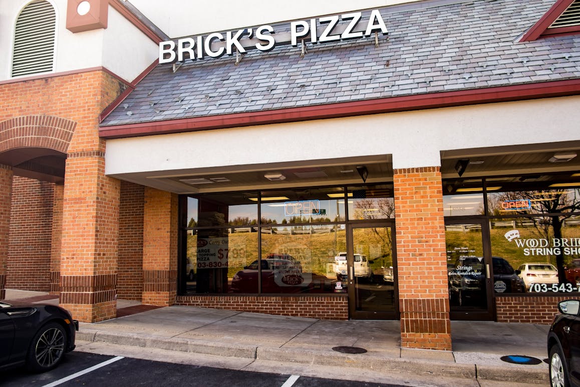 Brick's Pizza Centreville Menu & Hours Order Delivery