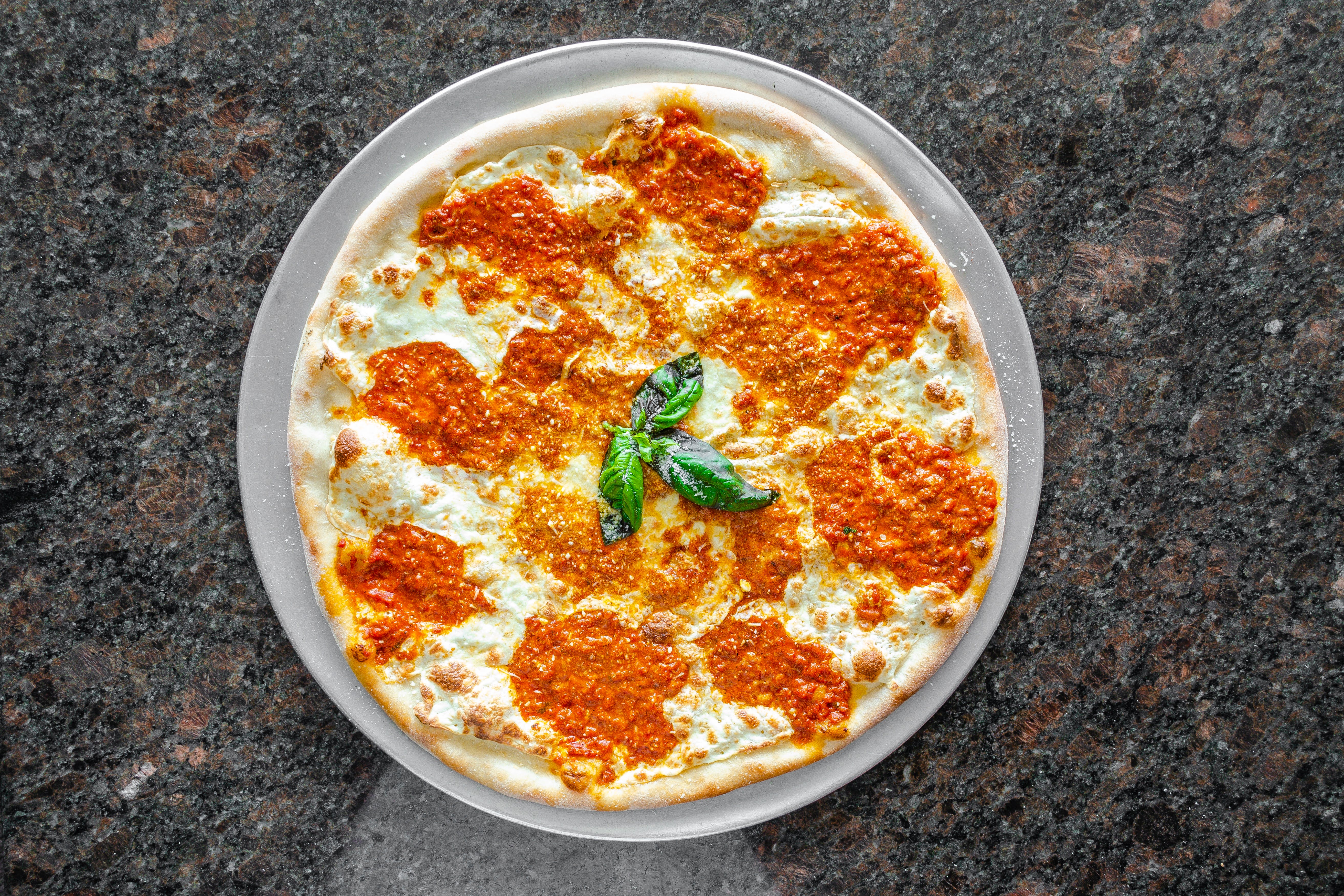 Justino's Pizza Guyon Ave hero