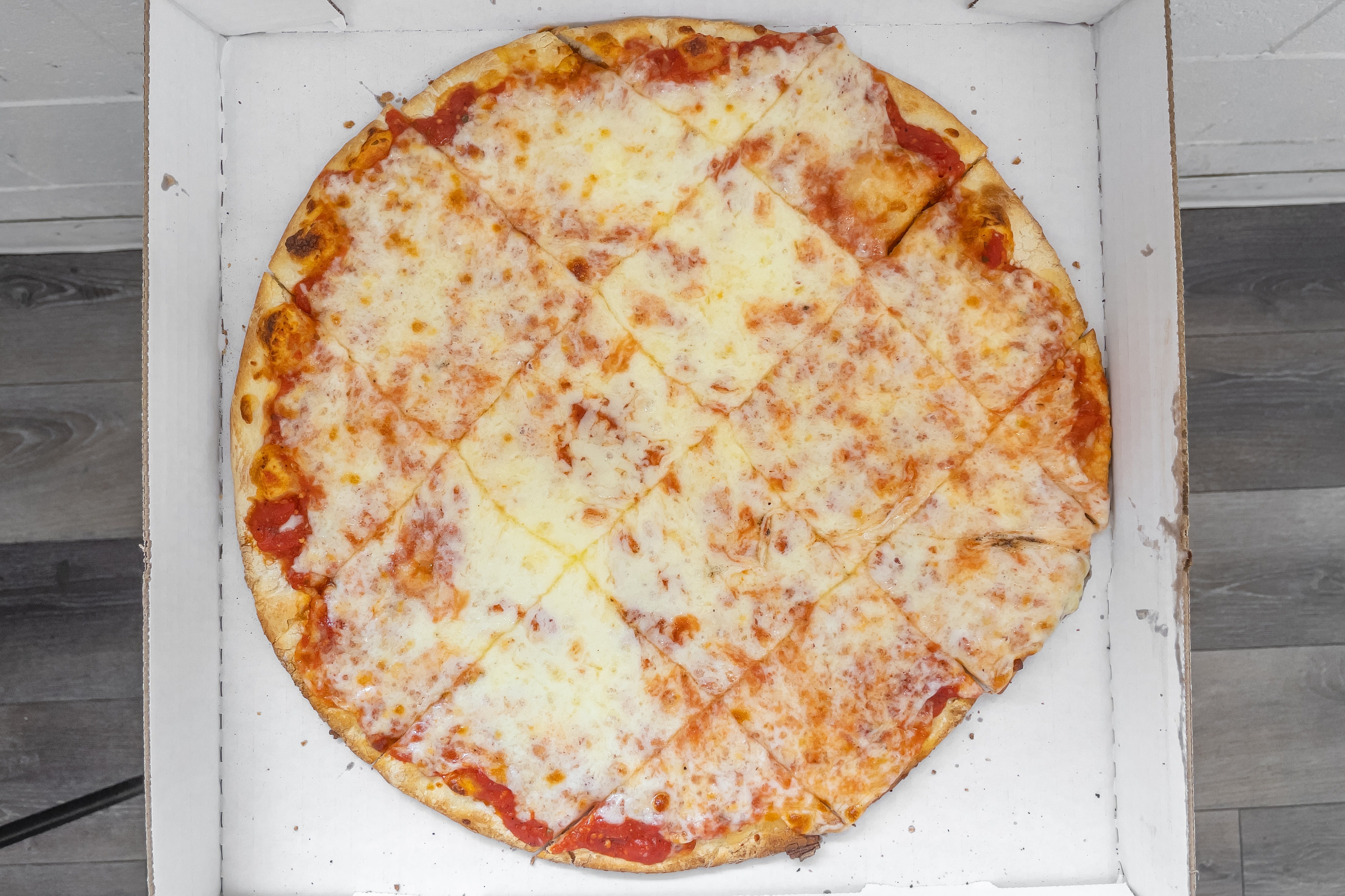 Gianni's Pizza & Italian Ristorante hero