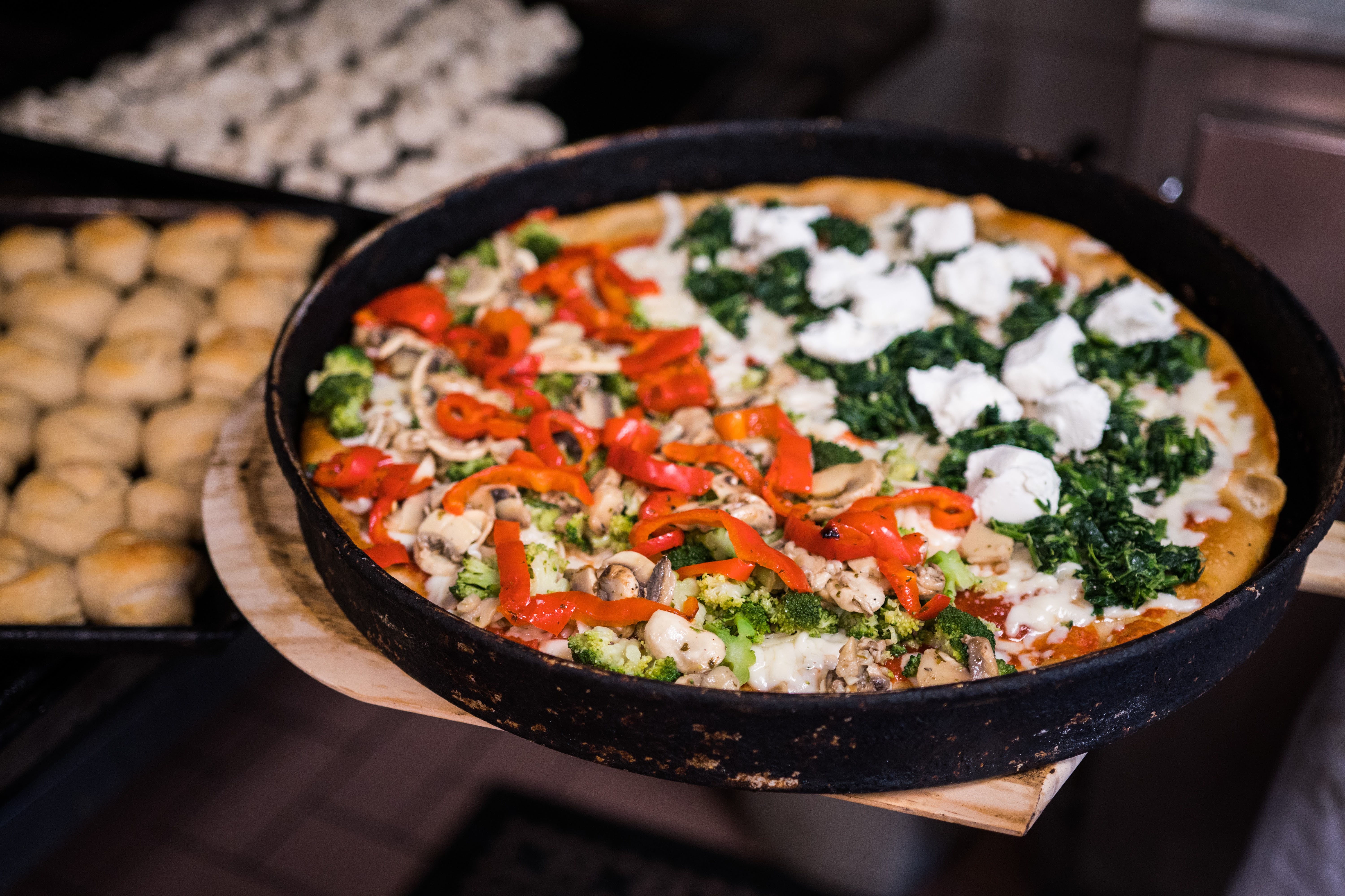 Fratelli's Pizzeria Menu Flushing, NY Order Pizza Delivery Slice