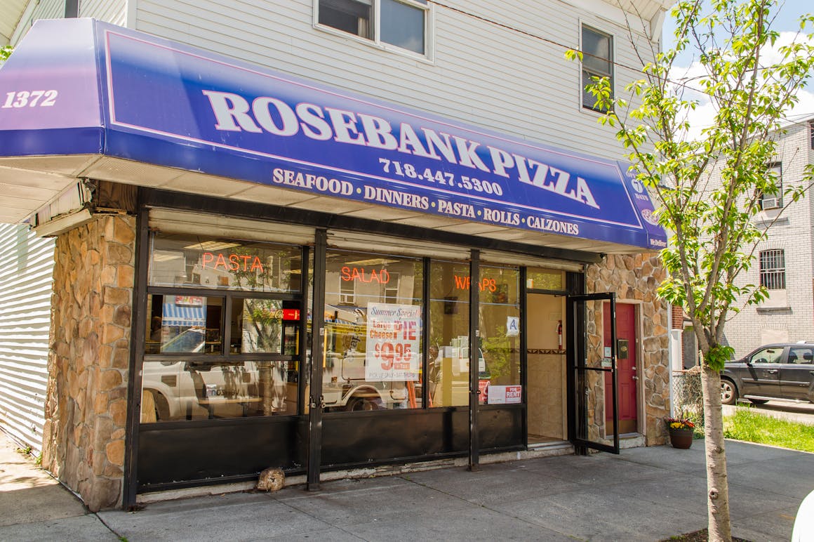 Rosebank Pizza's restaurant story