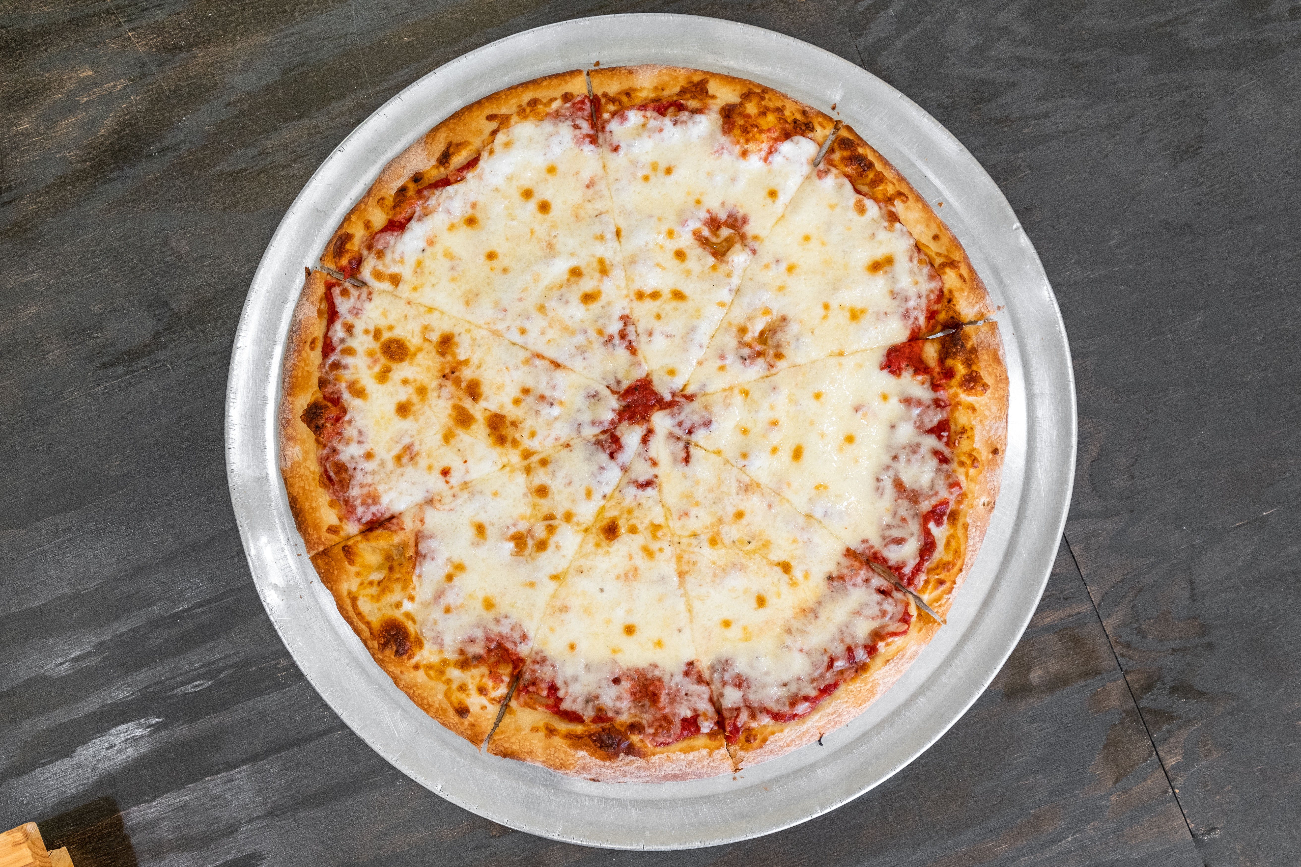 Charlie's pizza new arrivals