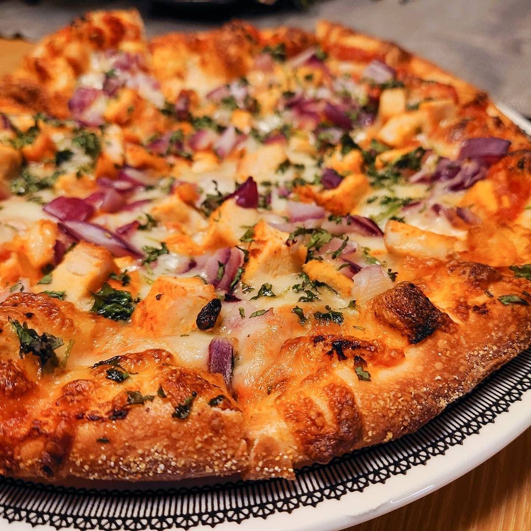 Amar+Pizza+in+Hamtramck+named+one+of+the+best+in+the+US+by+the+New+York+Times