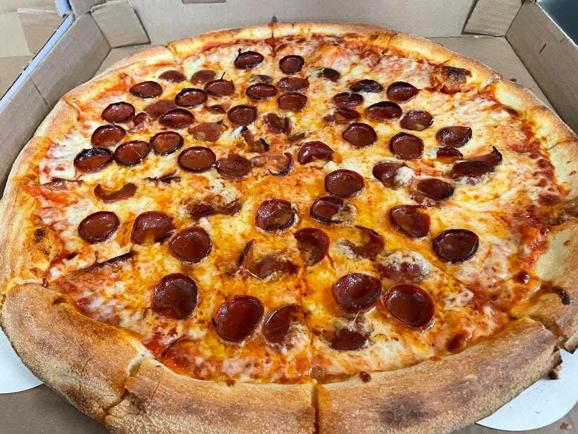 Nonna Dina Pizzeria hero