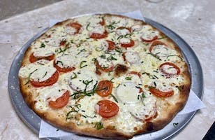 Sorrento's Pizza hero