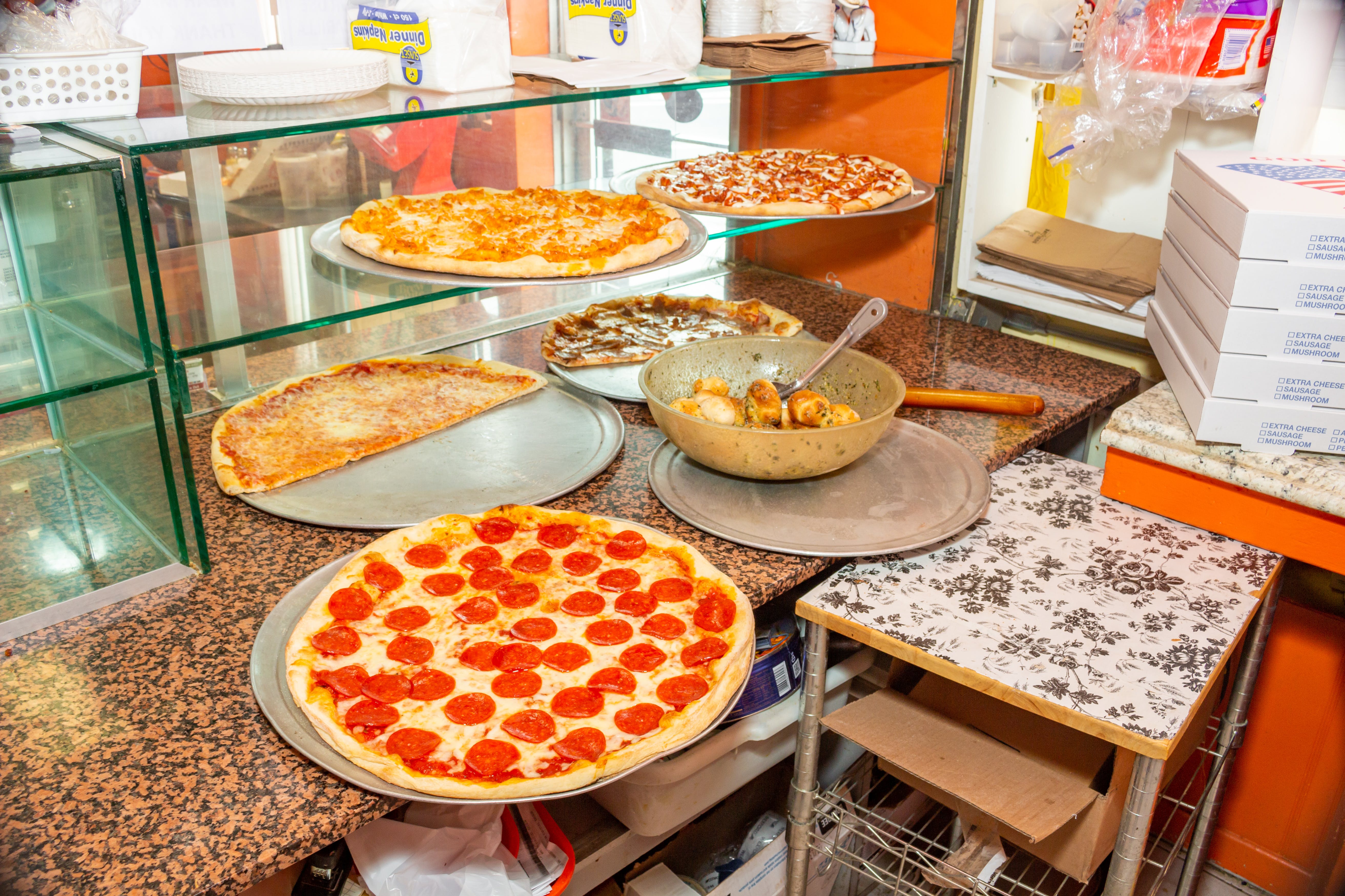 Leone's New York Pizzeria - Elmwood Park - Menu & Hours - Order Delivery  (15% off)