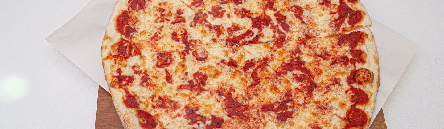 Piezanos Pizza hero