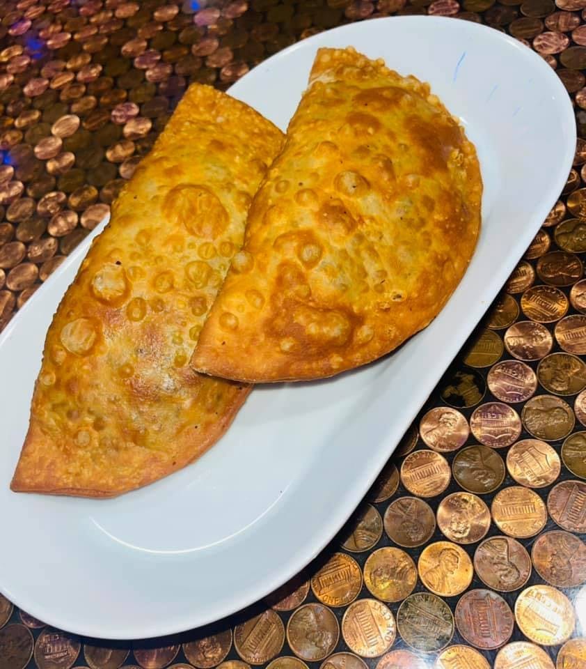 Papa's Puerto Rican Cuisine & Pizzeria hero