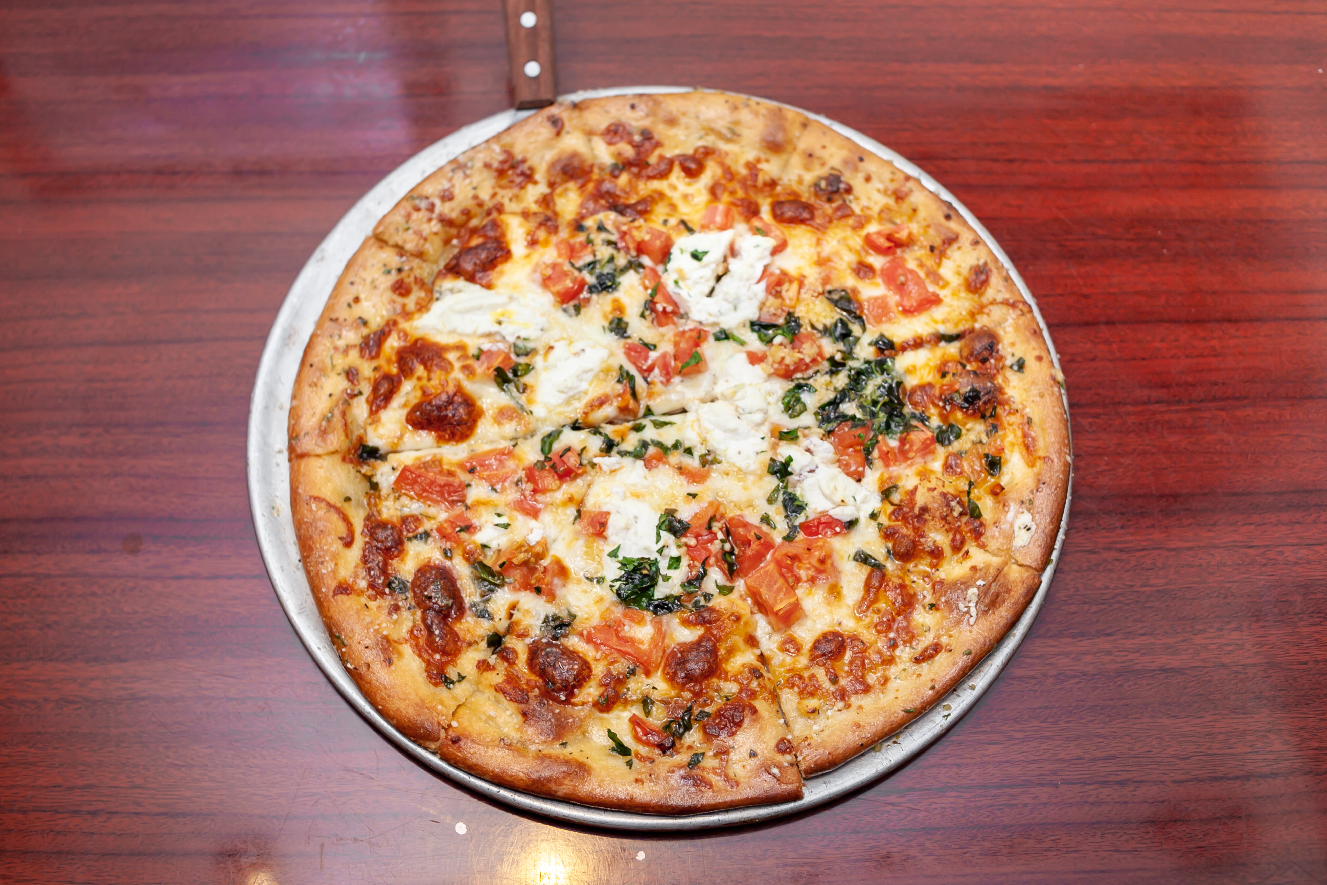 Christos pizza online