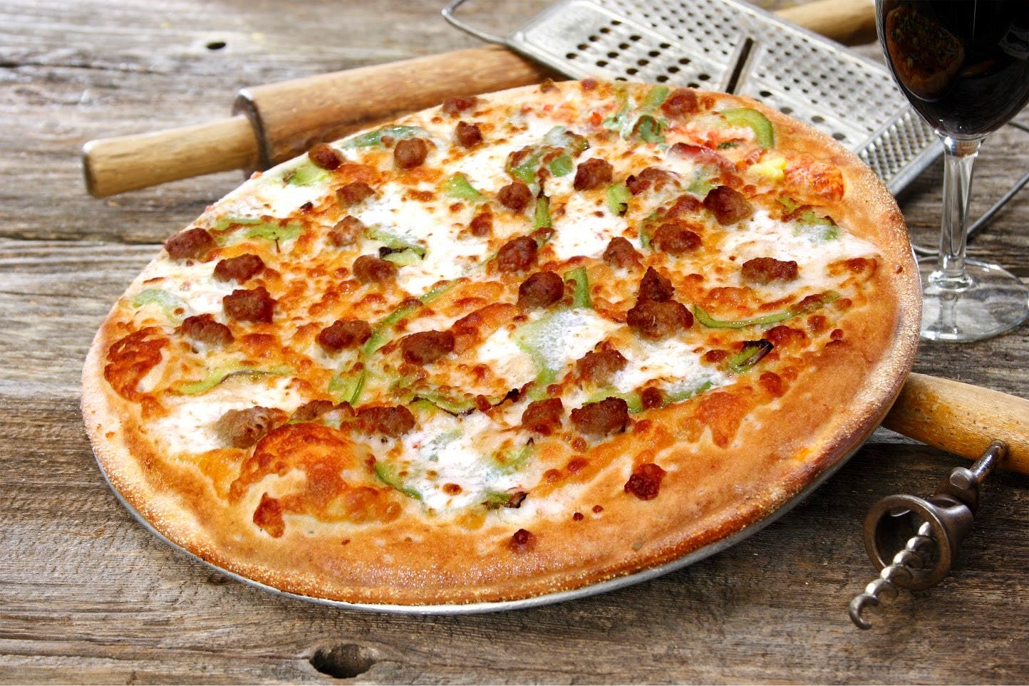 Extreme Pizza Mill Valley Menu Hours Order Delivery 15 Off   Extreme Pizza Photo 