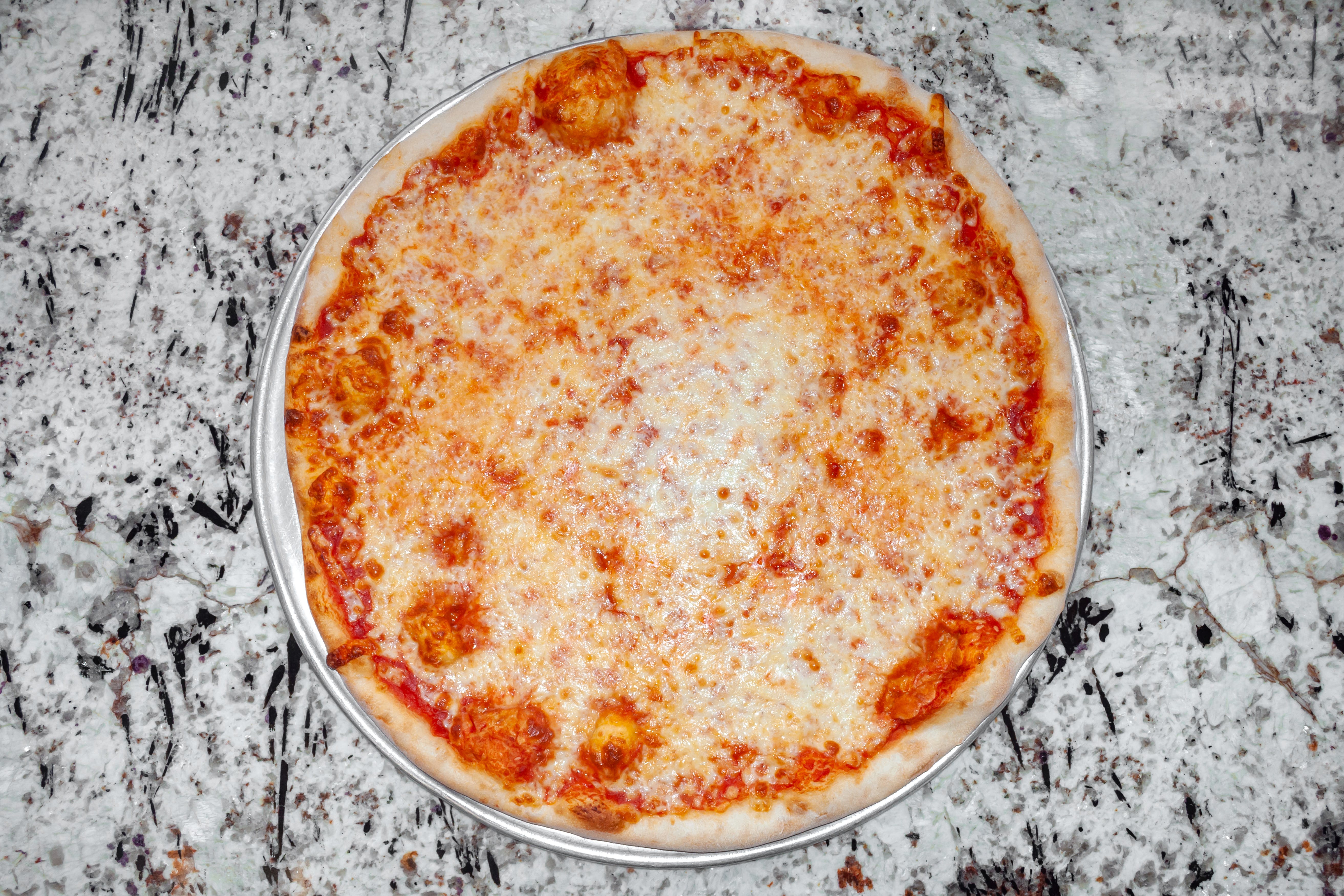 mimo's Pizza Review at Sicilian Oven