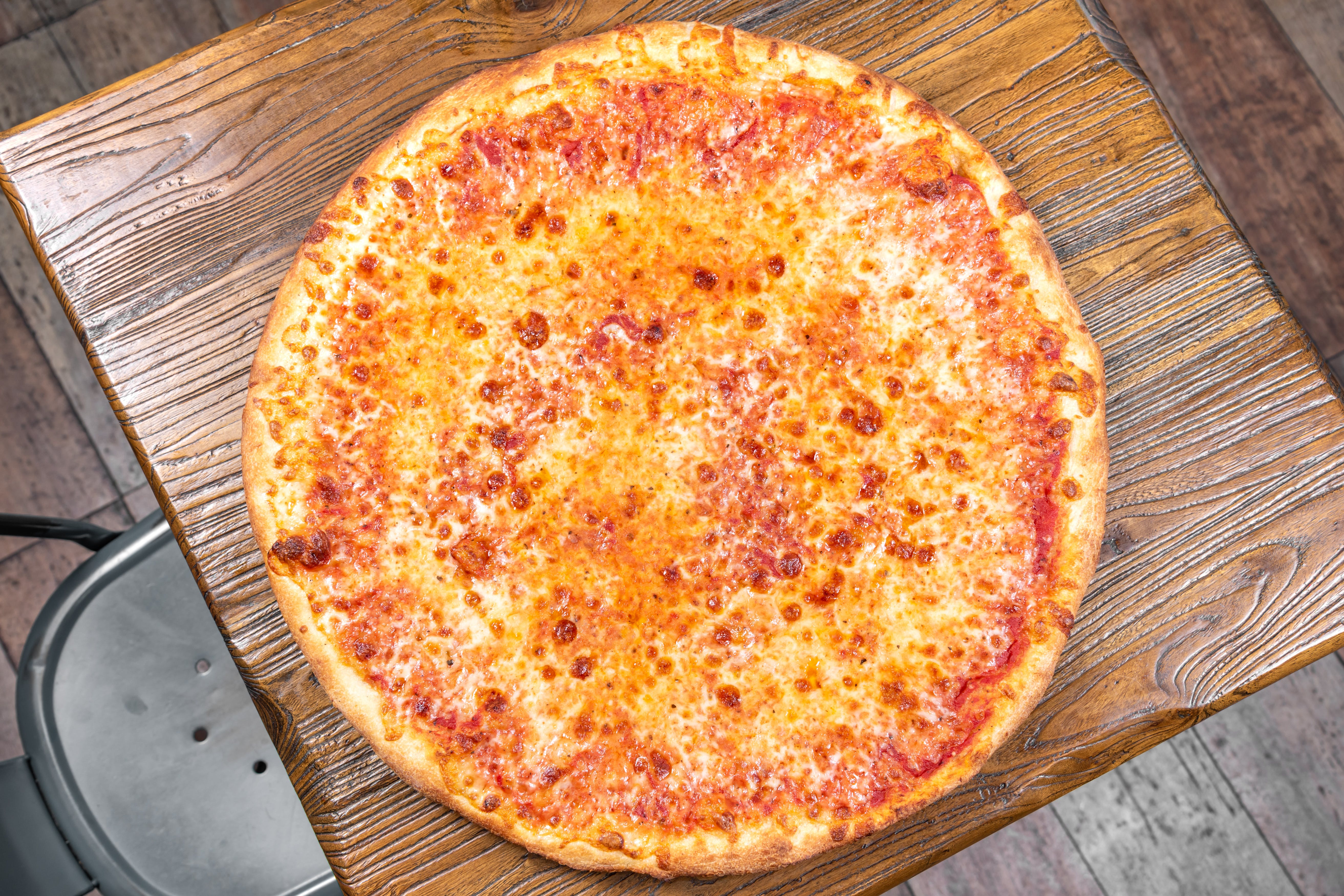 ZioPepes_Cheese.jpg?auto=