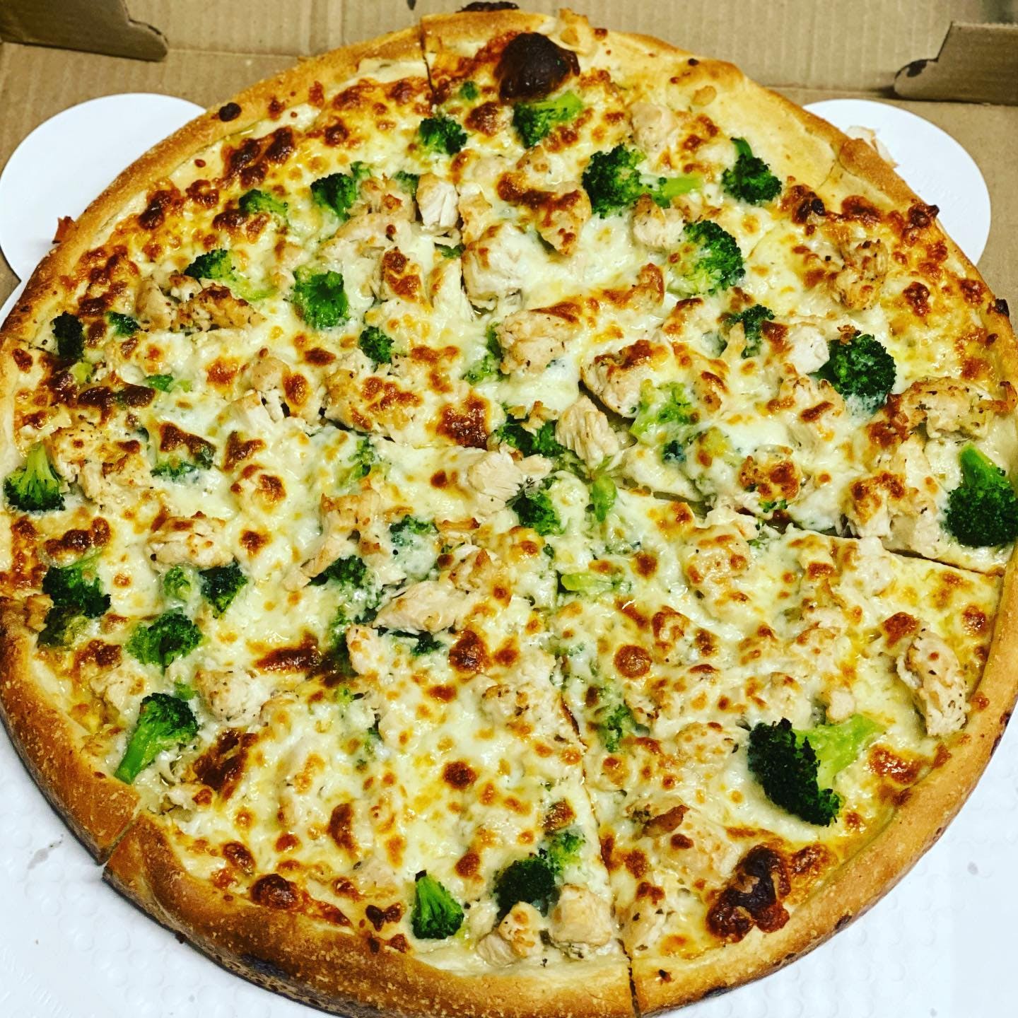 Gigi's Pizza Co hero