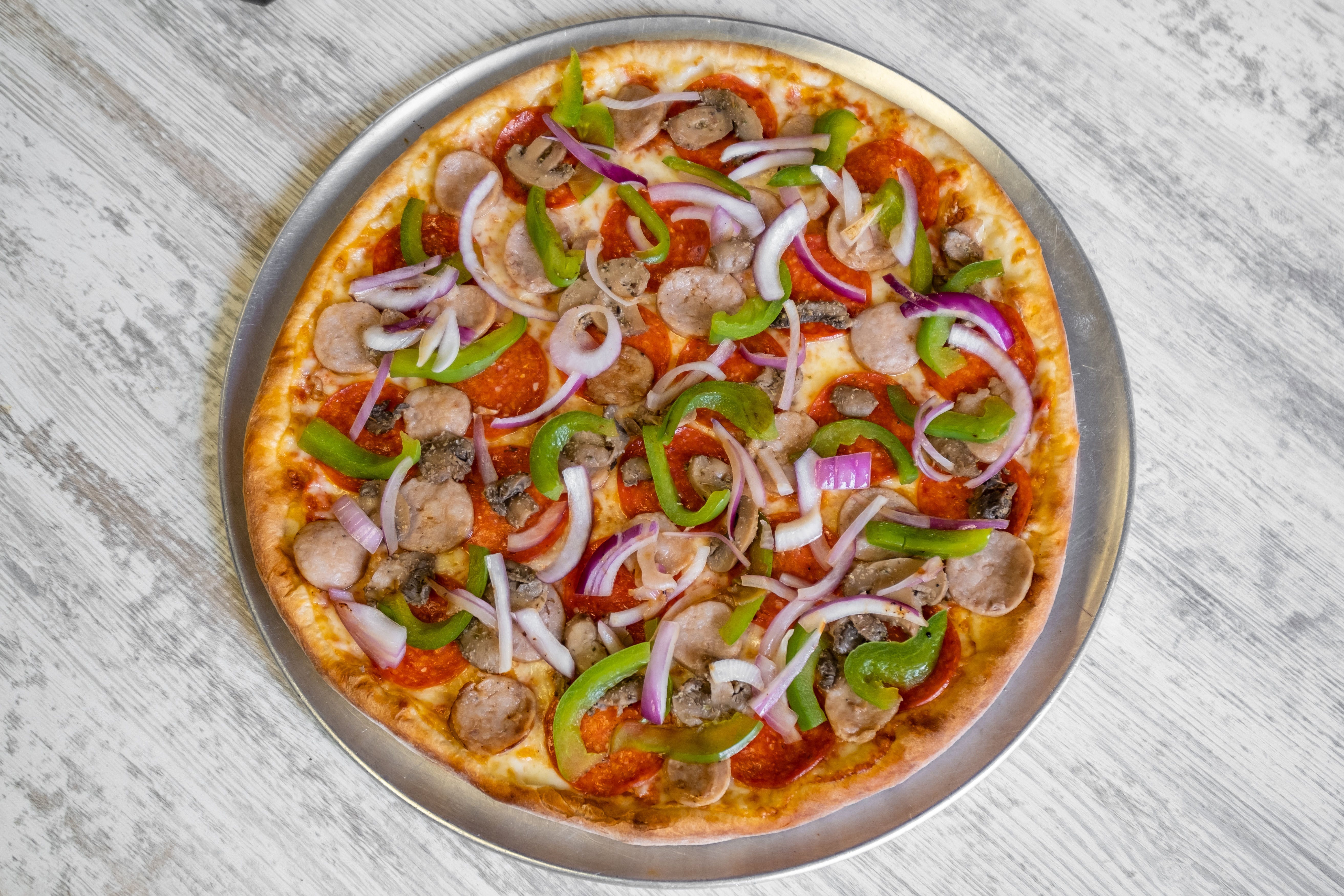 Good Fellas Pizza - View Menu & Order Online - 251 Lee Hwy