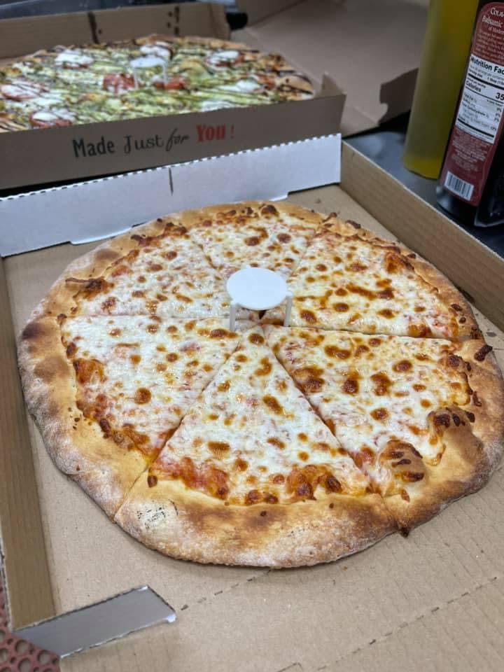 Momo Bistro & Brick Oven Pizza Leominster, MA 866 Merriam Ave