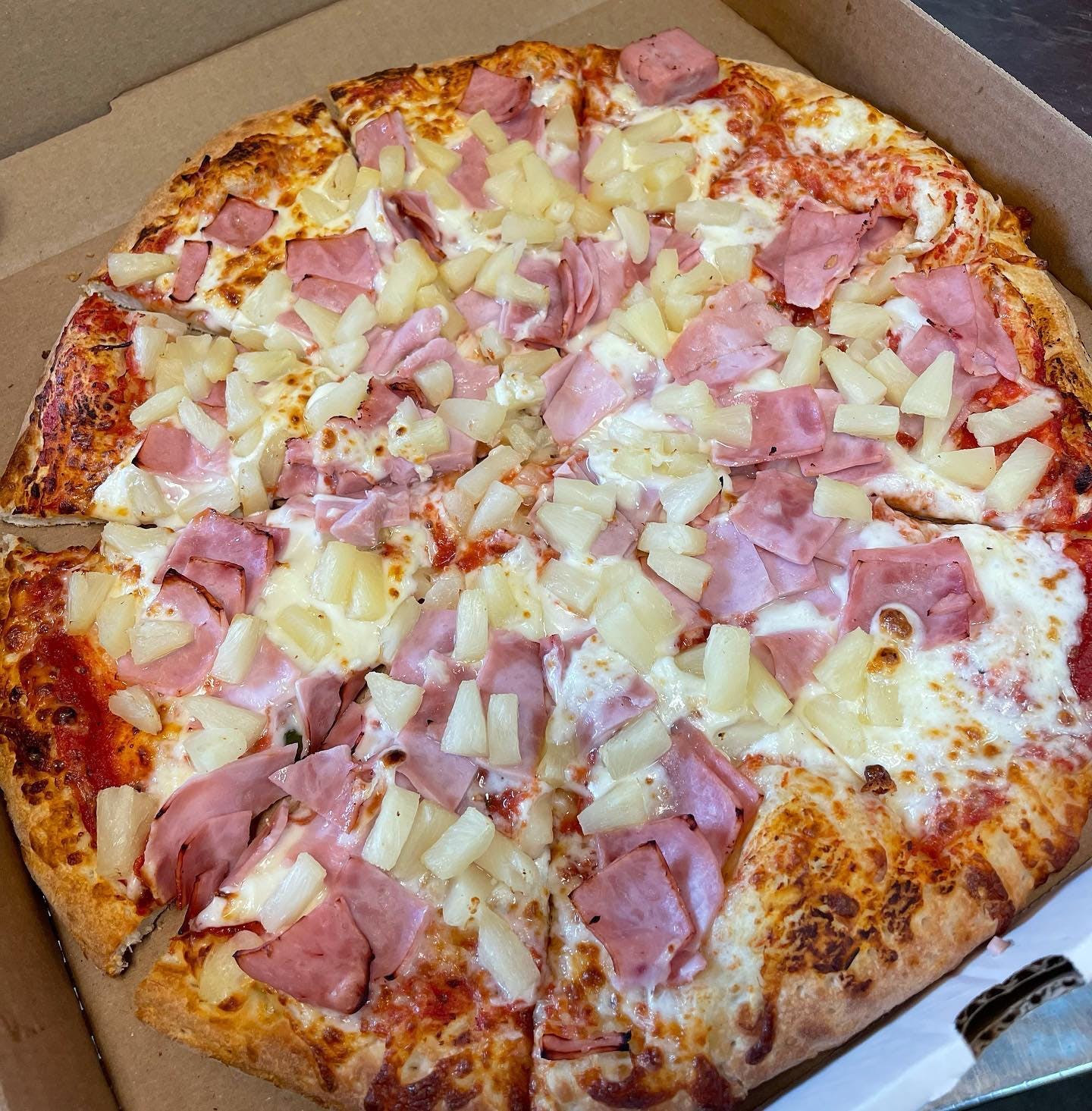 Pizza D Amore Menu Pizza Delivery Buena Park CA Order 3 5   Product Hawaiian Pizza 12529119 