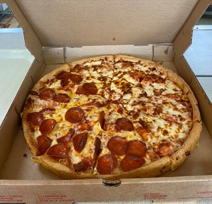 Rafael's Pizzeria hero