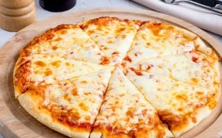 Flying Dog Wood Fired Pizza & Vinyl hero