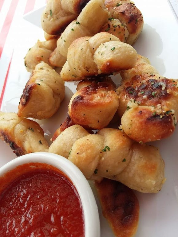 Cromwell Pizza & Pasta Cromwell Menu & Hours Order Delivery