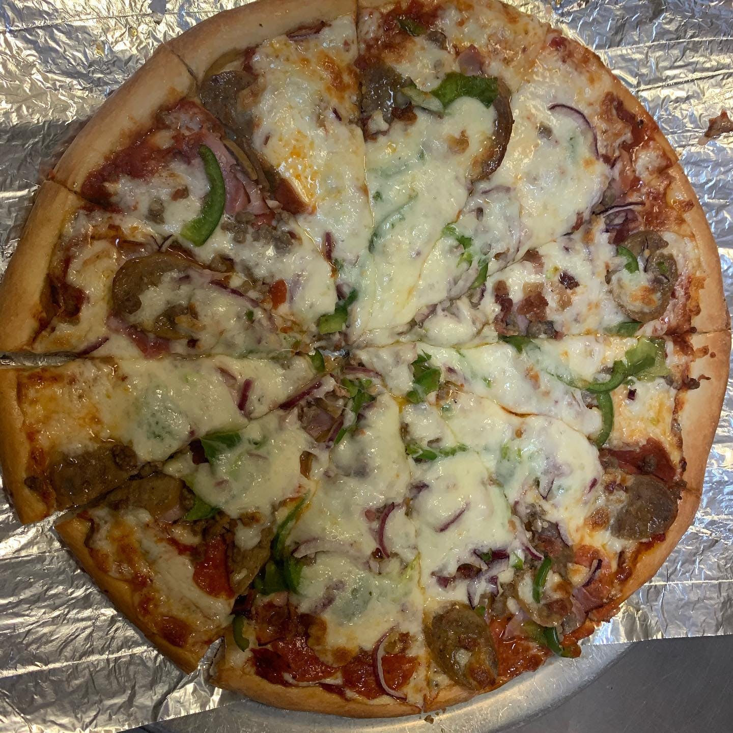 Jerry & Joe's Pizza hero