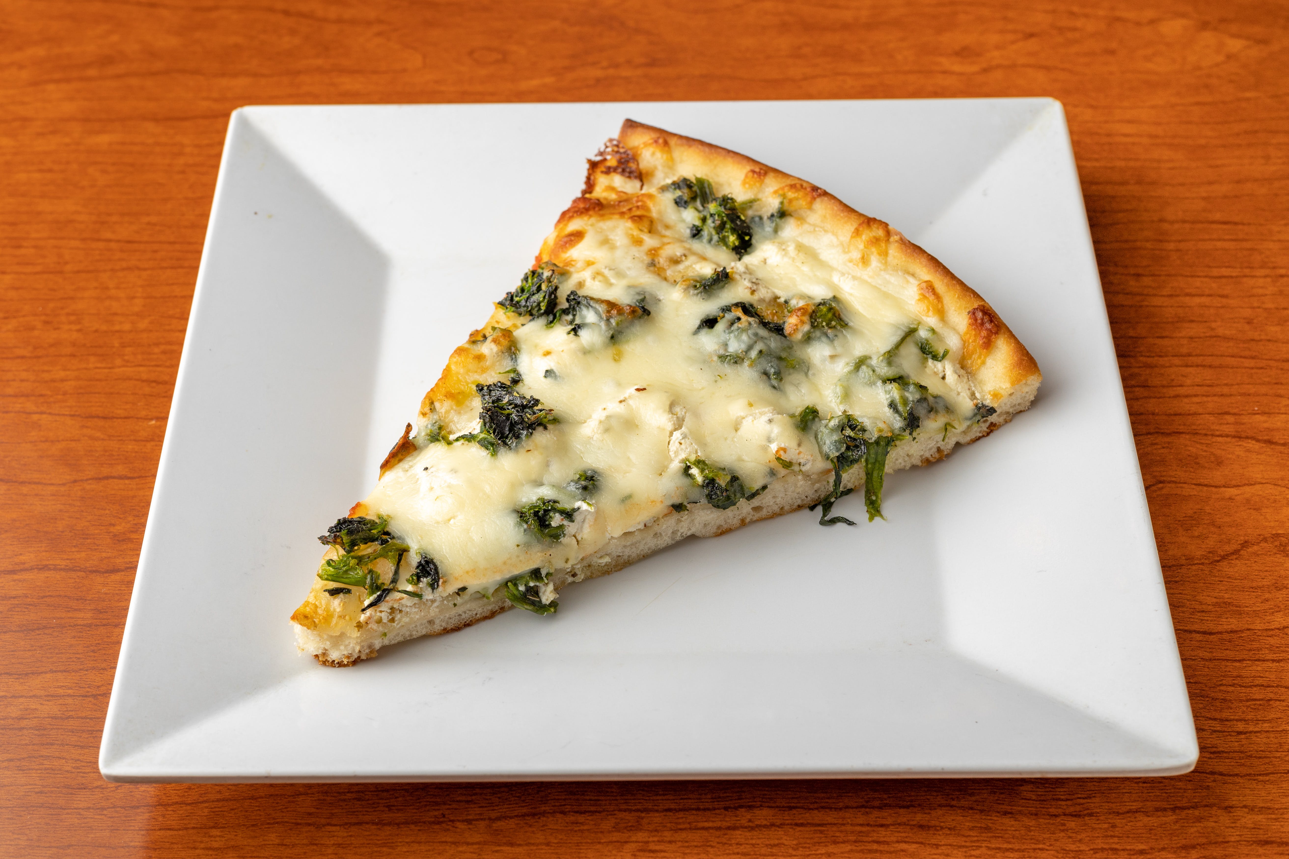 Mama Lino's Pizzeria Restaurant - Plainview, NY - 595 Old Country