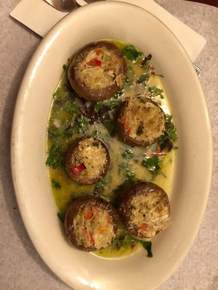 Delicious Pizzeria Glen Cove, NY 60 Landing Road Hours, Menu, Order