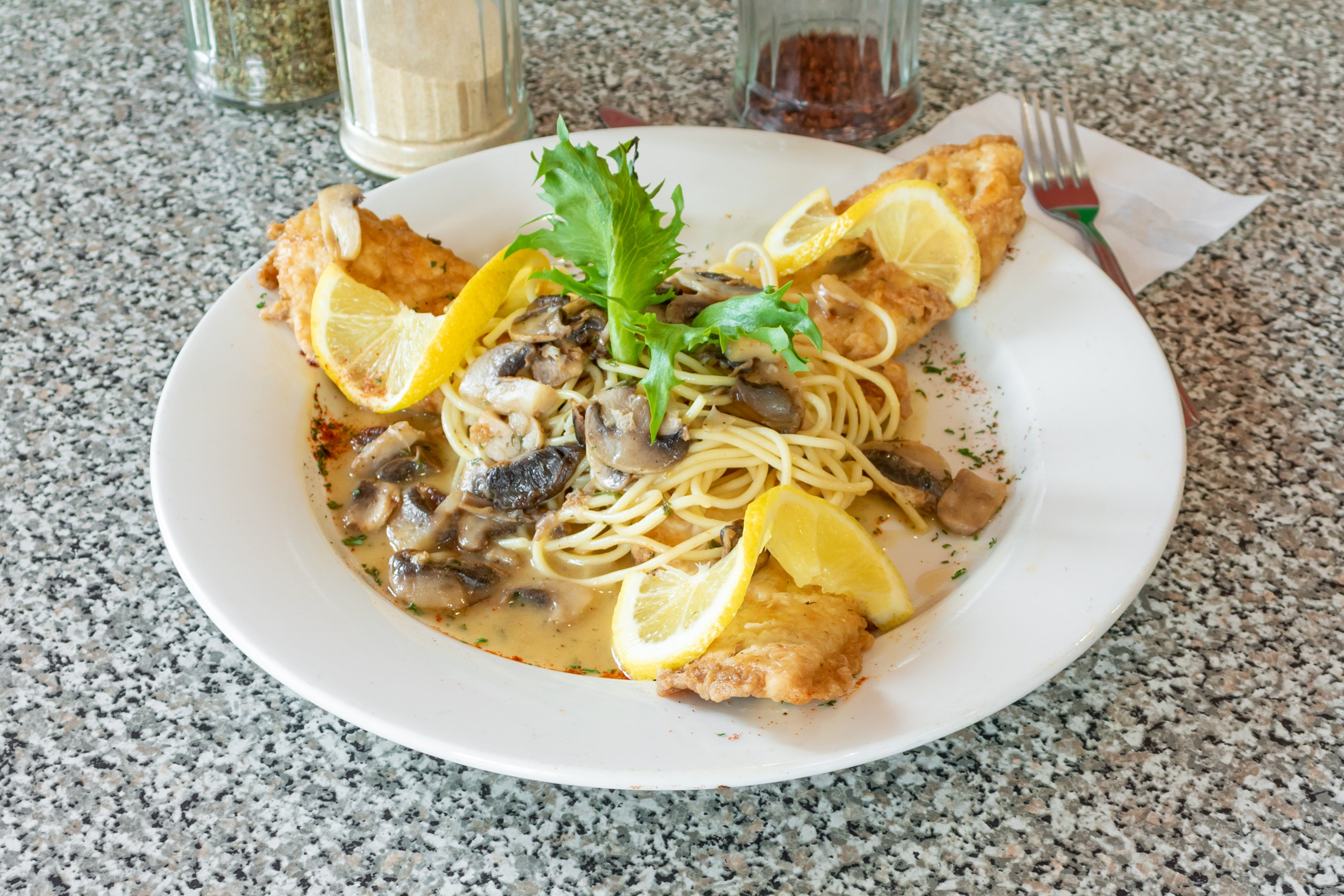 https://slicelife.imgix.net/9007/photos/original/DominicksPizzeria-Morrisville-PA-ChickenMarsala-01.jpg?auto=compress&auto=format